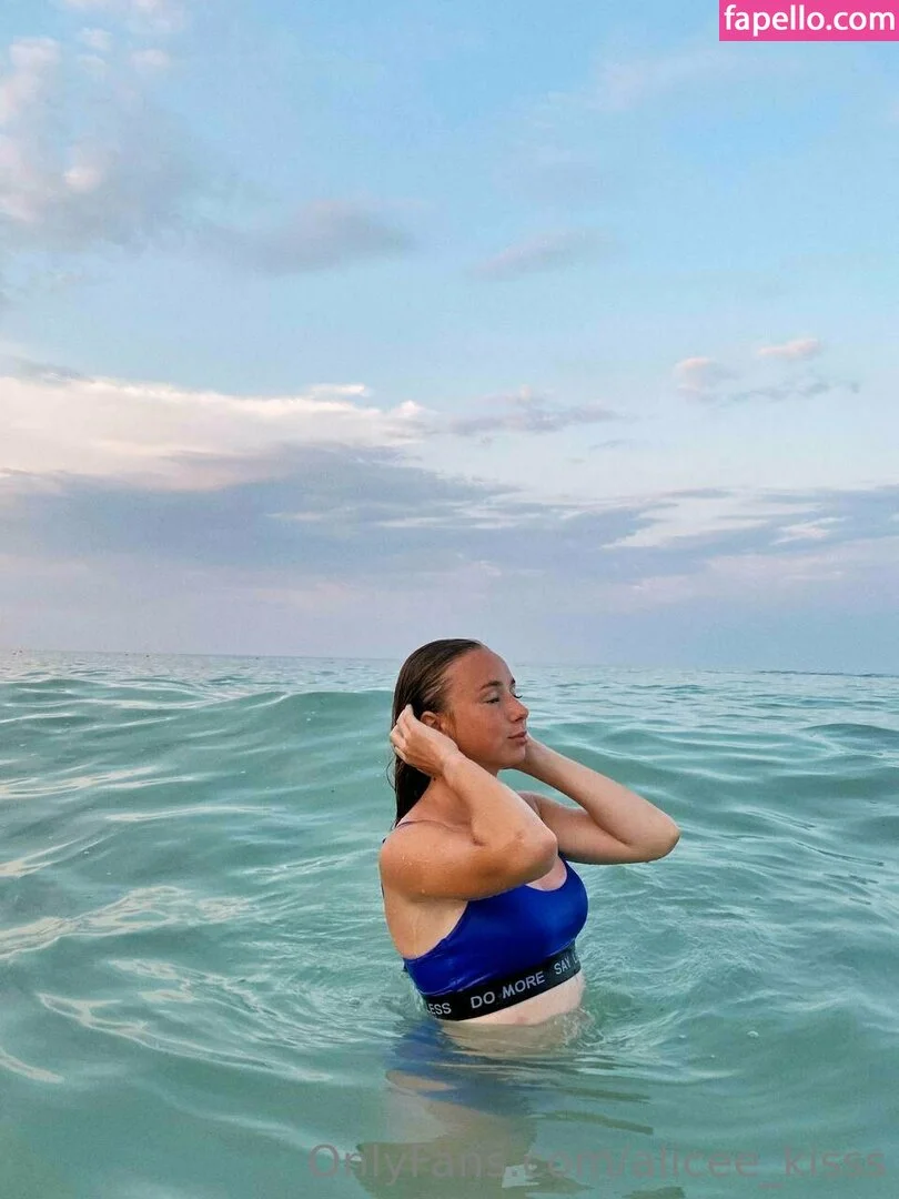 Alice_Kisss Onlyfans Photo Gallery 