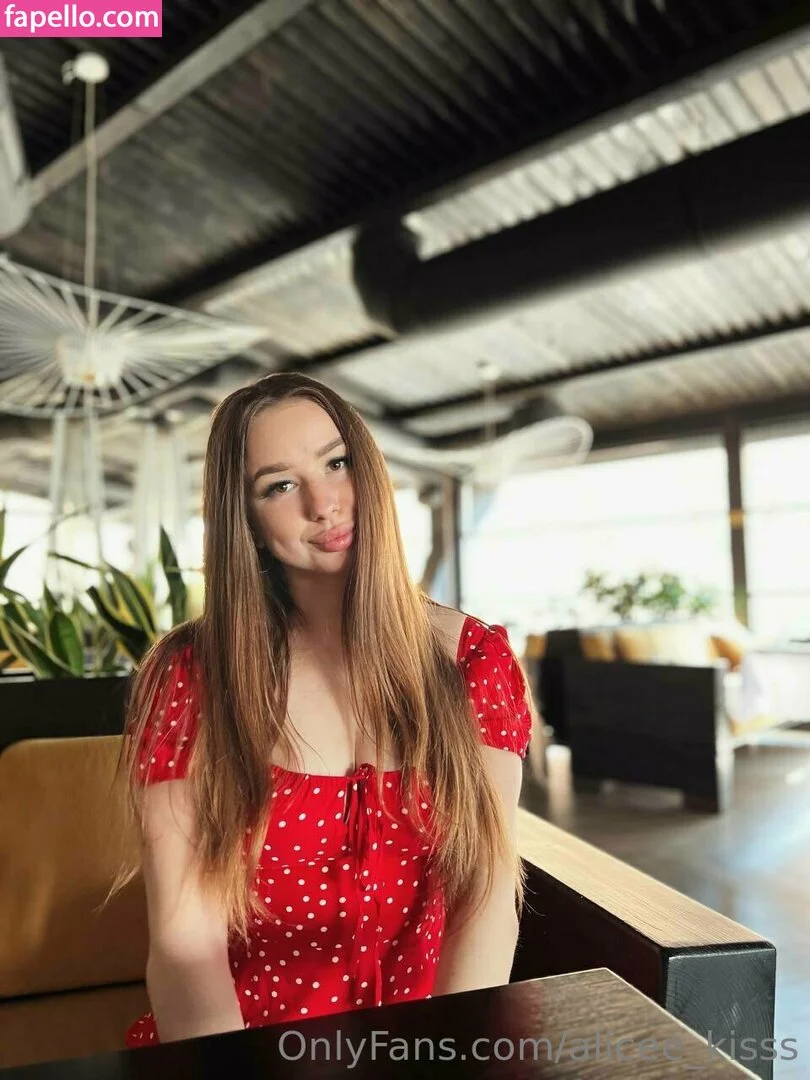 Alice_Kisss Onlyfans Photo Gallery 
