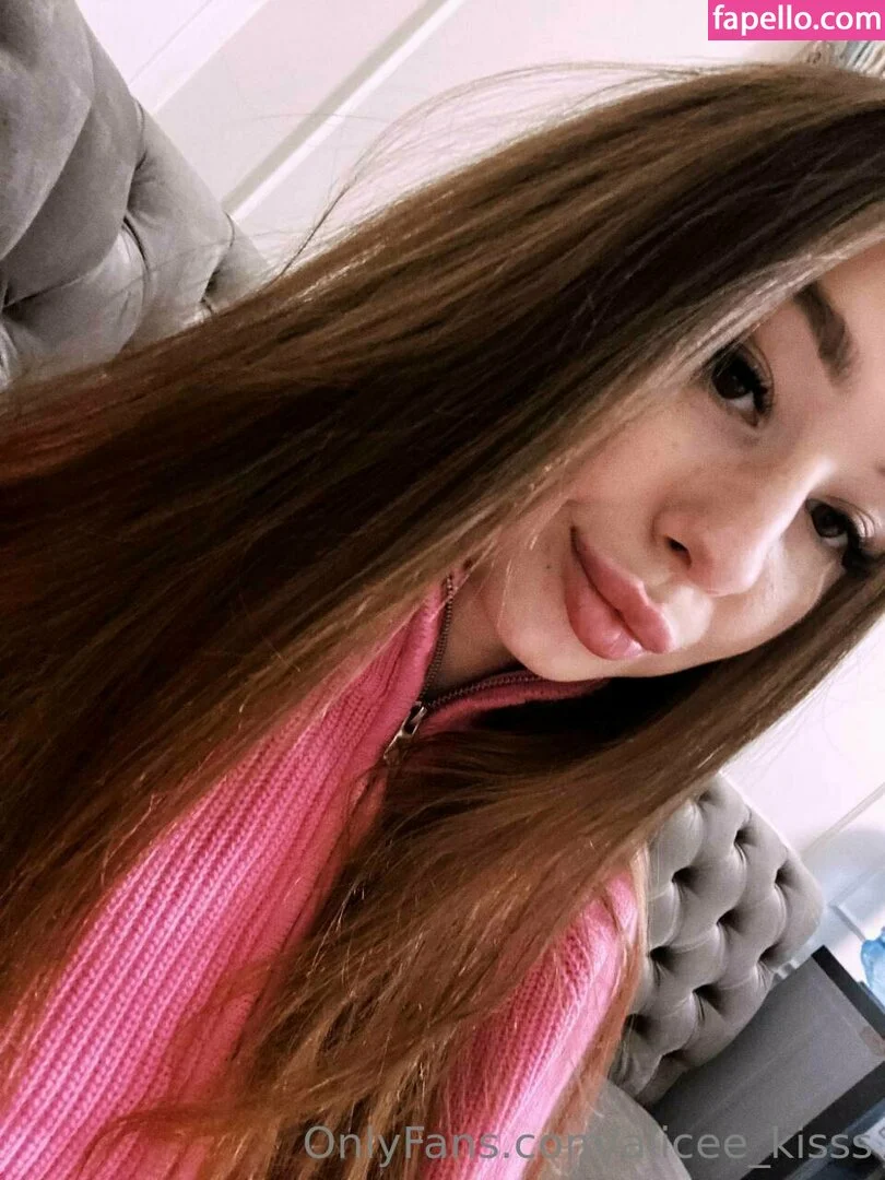 Alice_Kisss Onlyfans Photo Gallery 