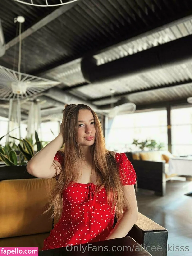 Alice_Kisss Onlyfans Photo Gallery 