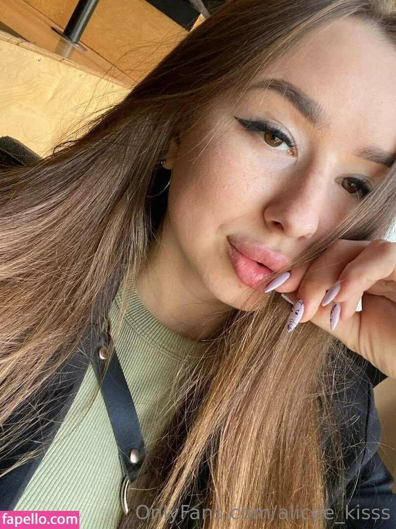 Alice_Kisss Onlyfans Photo Gallery 