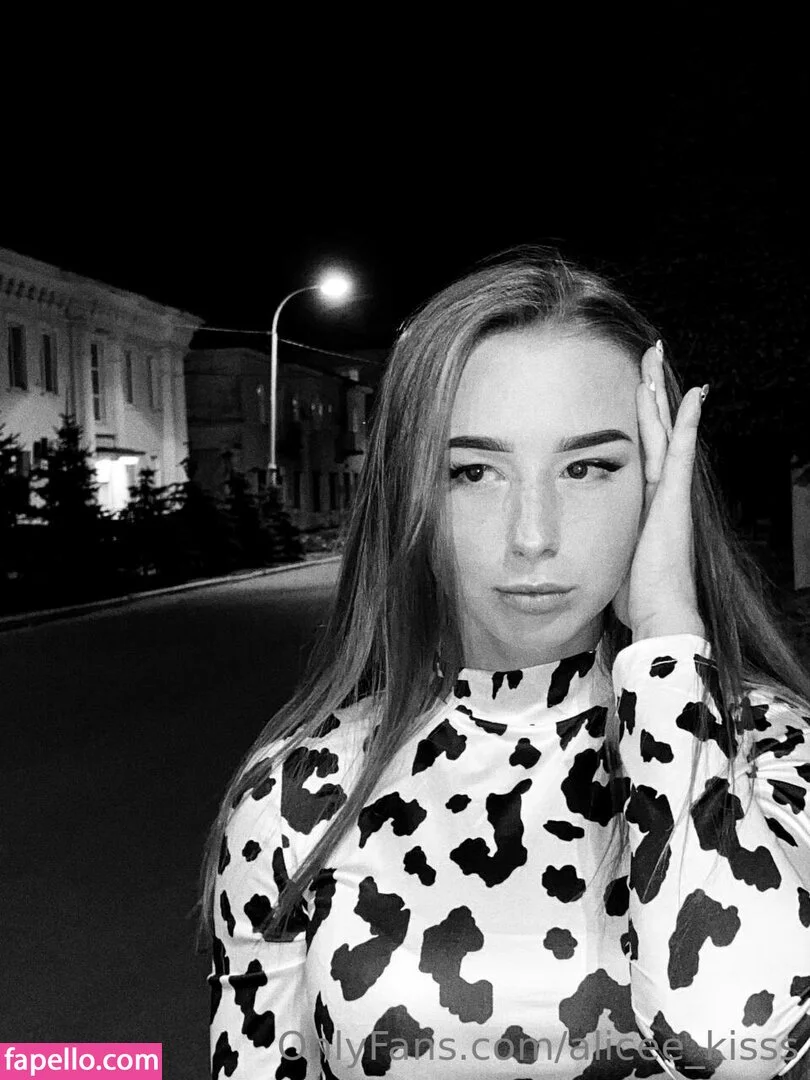 Alice_Kisss Onlyfans Photo Gallery 