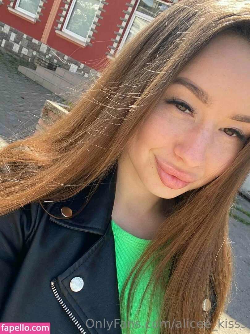 Alice_Kisss Onlyfans Photo Gallery 