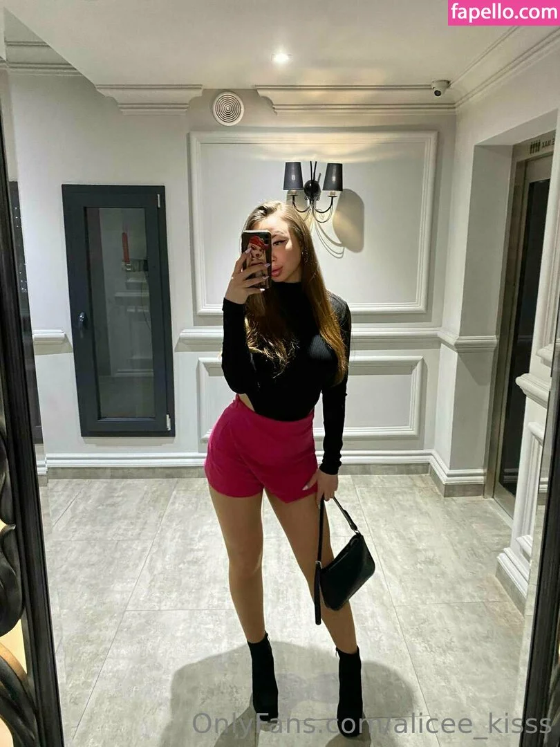 Alice_Kisss Onlyfans Photo Gallery 