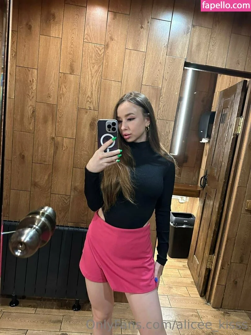 Alice_Kisss Onlyfans Photo Gallery 