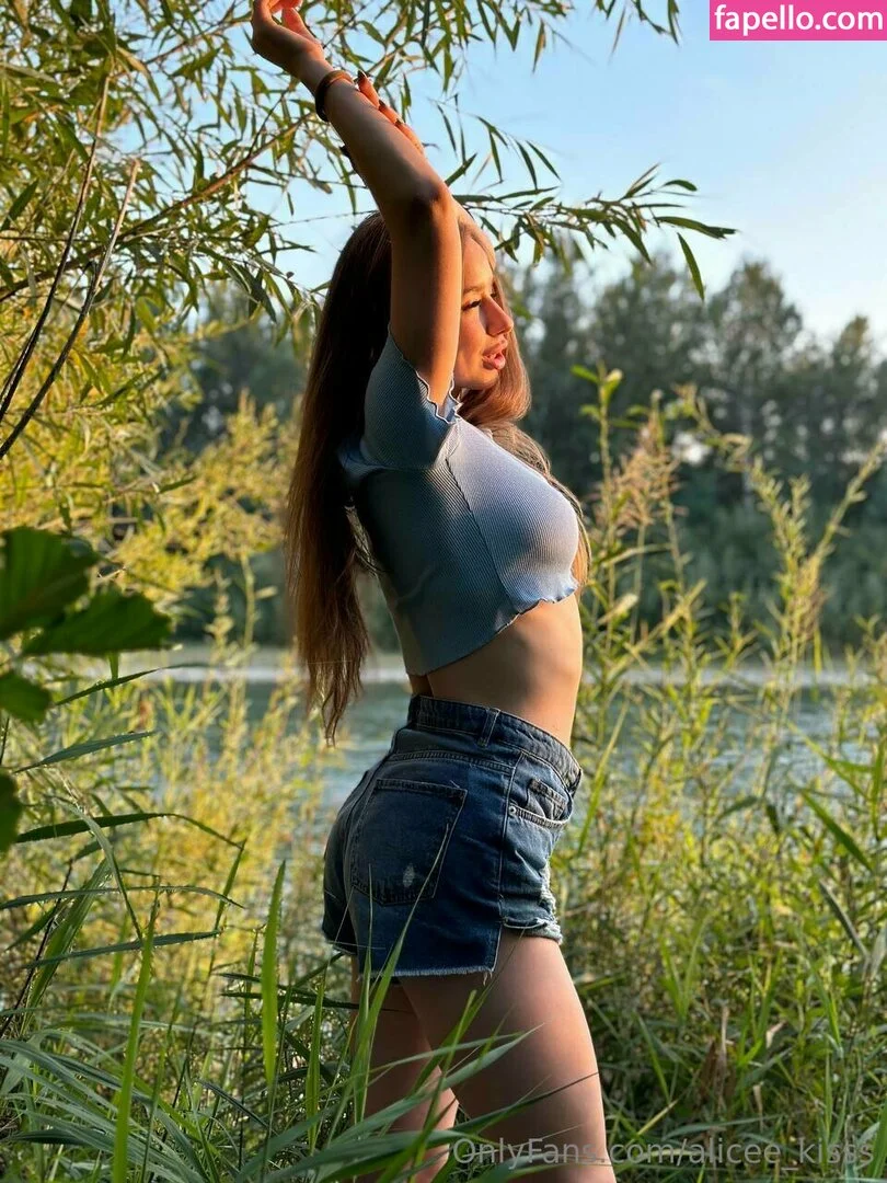 Alice_Kisss Onlyfans Photo Gallery 