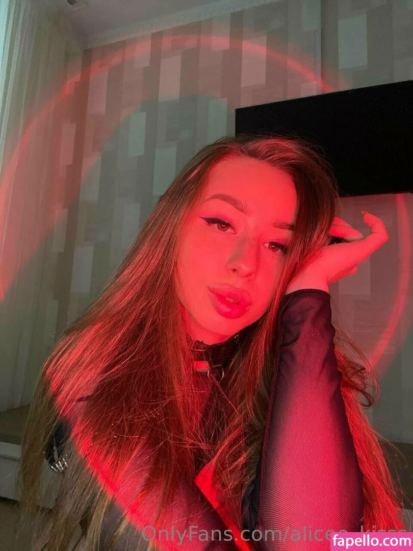 Alice_Kisss Onlyfans Photo Gallery 