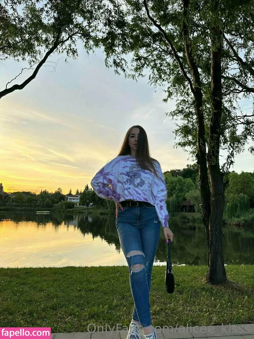 Alice_Kisss Onlyfans Photo Gallery 