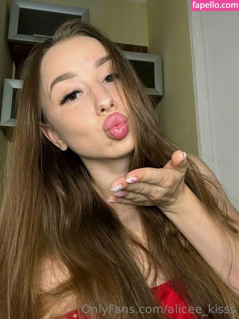 Alice_Kisss Onlyfans Photo Gallery 