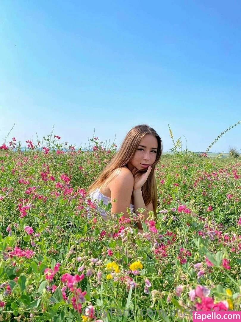 Alice_Kisss Onlyfans Photo Gallery 