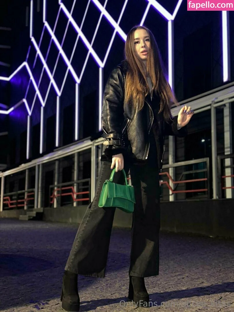 Alice_Kisss Onlyfans Photo Gallery 