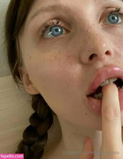 Alice_Kisss Onlyfans Photo Gallery 