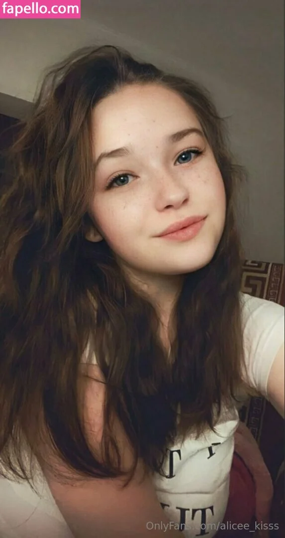 Alice_Kisss Onlyfans Photo Gallery 