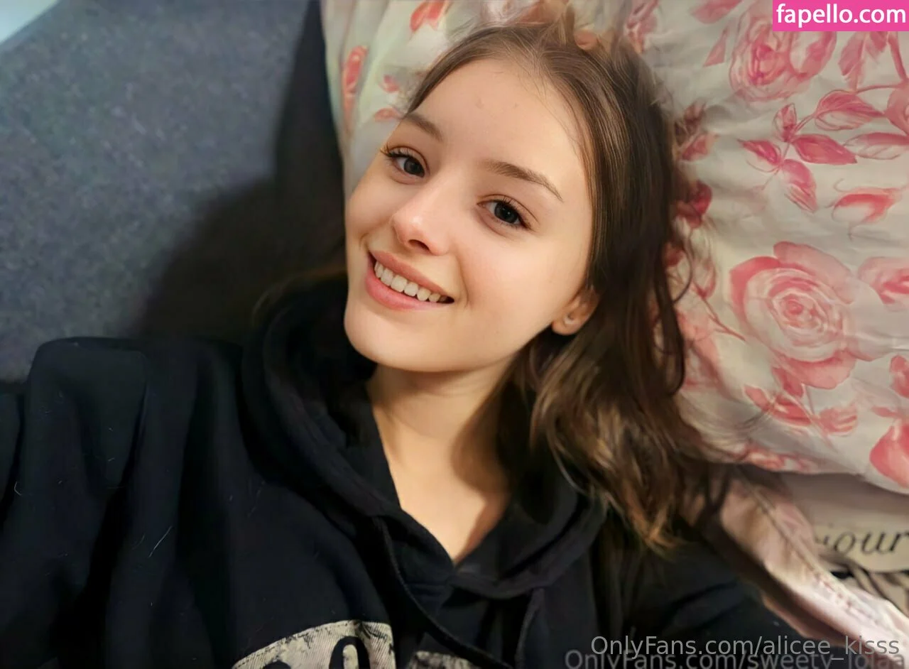 Alice_Kisss Onlyfans Photo Gallery 