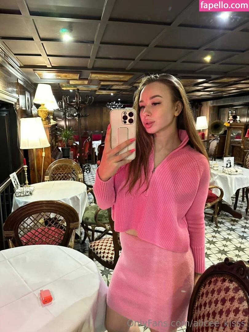 Alice_Kisss Onlyfans Photo Gallery 