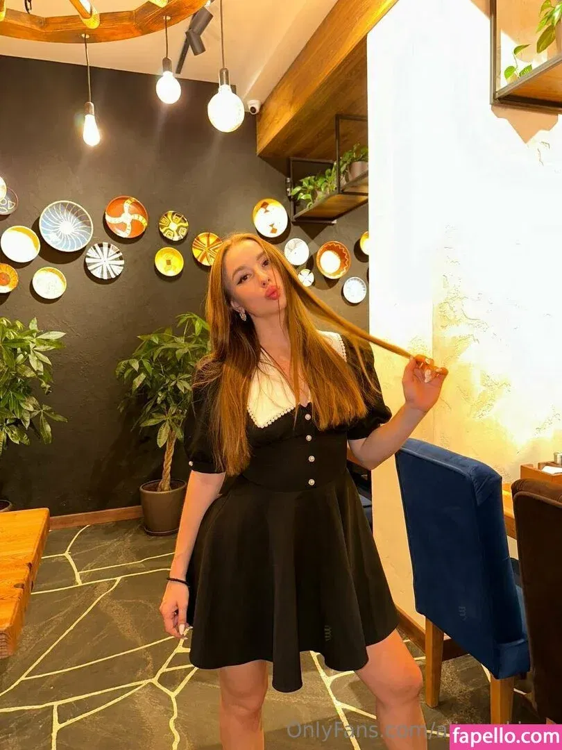 Alice_Kisss Onlyfans Photo Gallery 