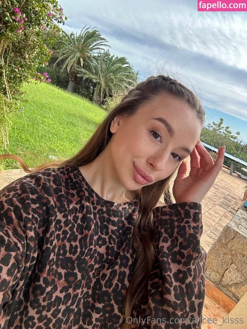 Alice_Kisss Onlyfans Photo Gallery 