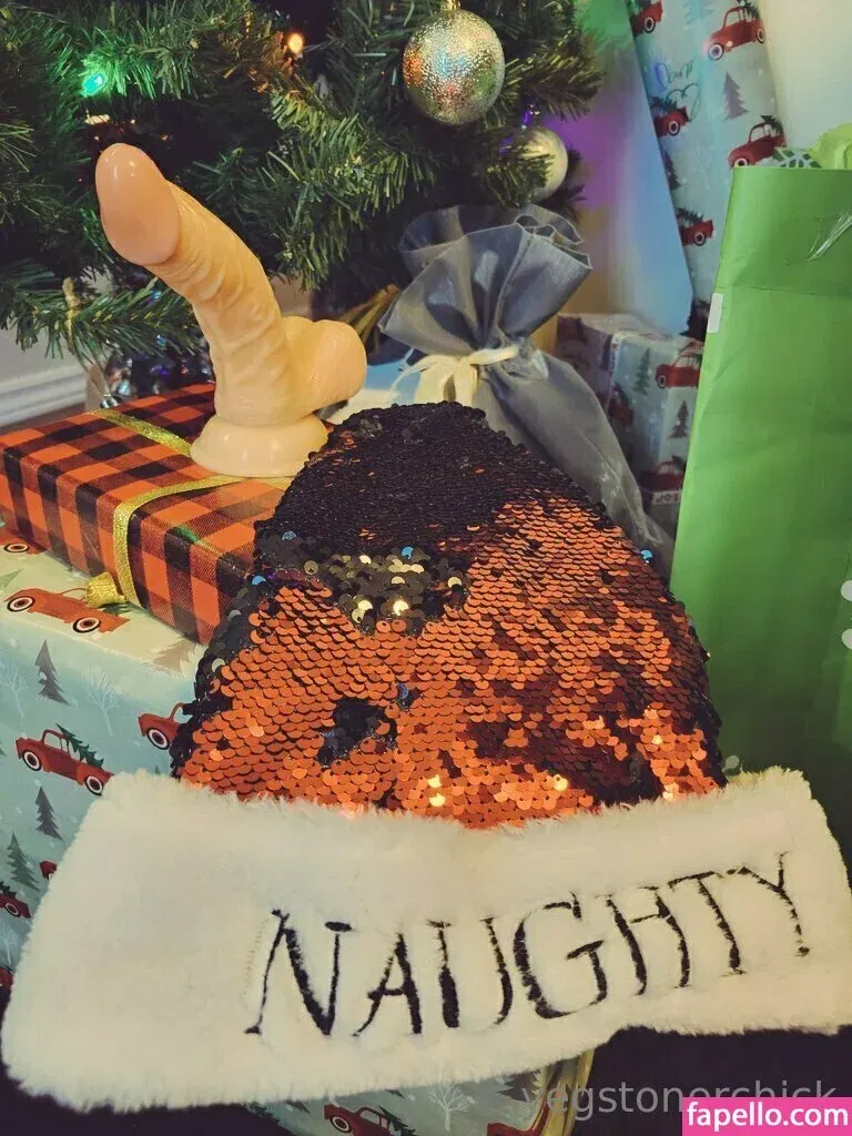 yegstonerchick Onlyfans Photo Gallery 