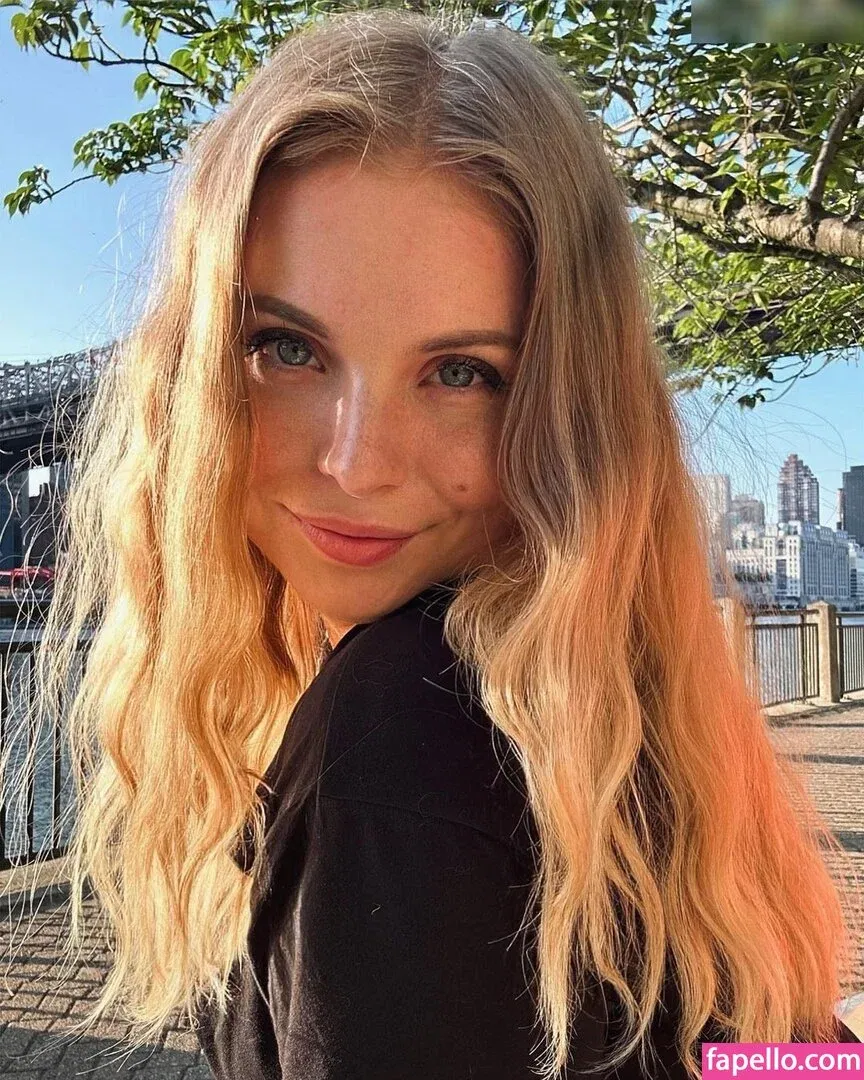 Narilah Onlyfans Photo Gallery 