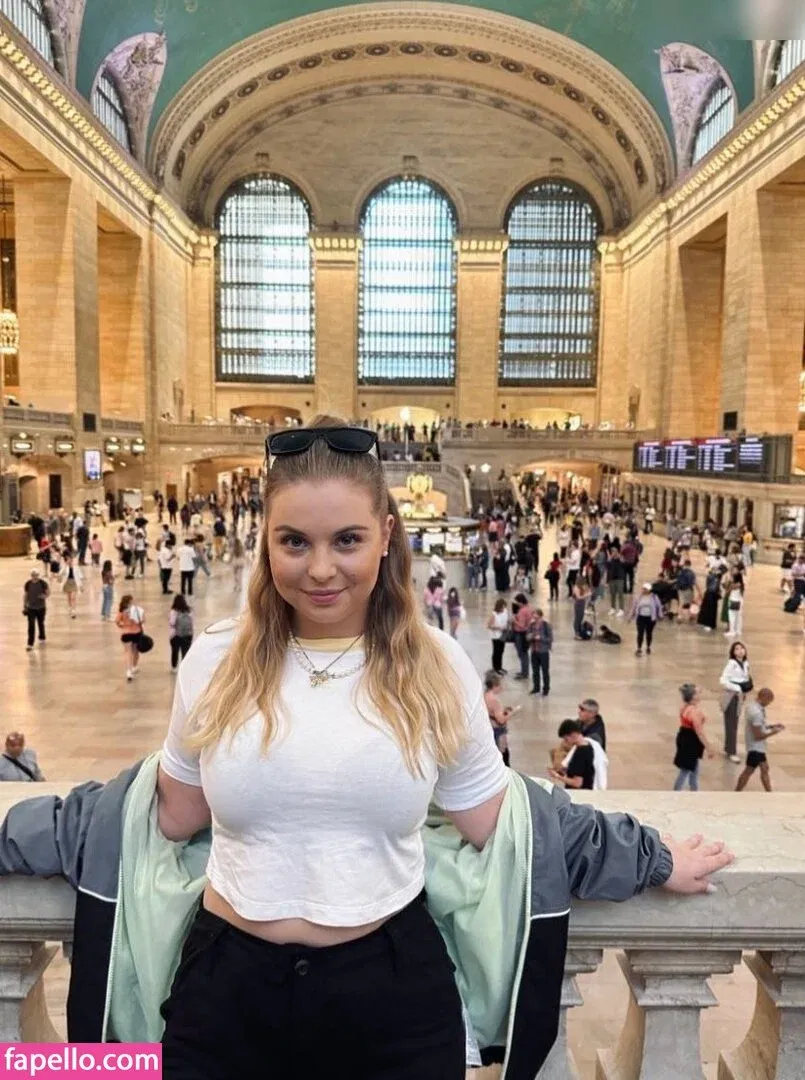 Narilah Onlyfans Photo Gallery 