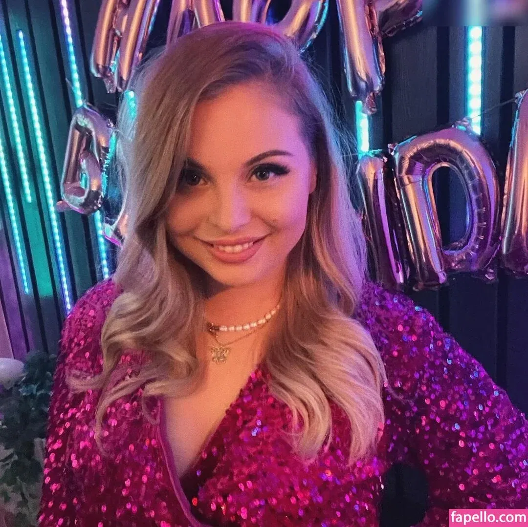 Narilah Onlyfans Photo Gallery 