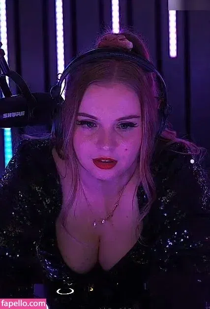 Narilah Onlyfans Photo Gallery 