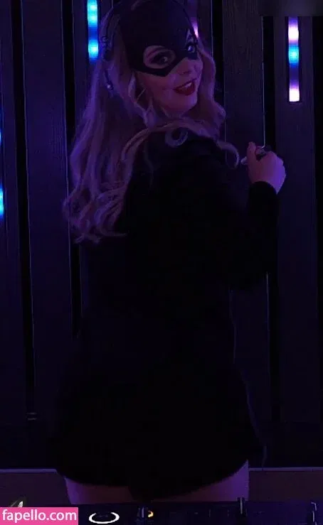 Narilah Onlyfans Photo Gallery 