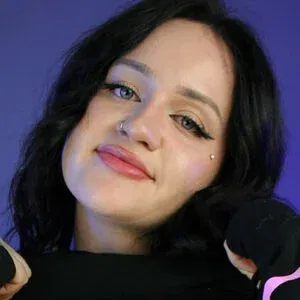 naomithenerdfree Onlyfans Photo Gallery 