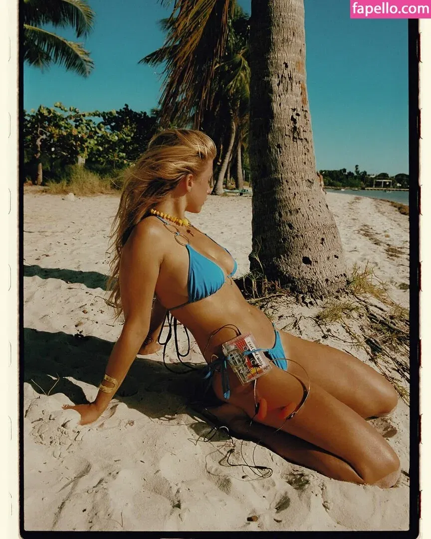 Xandra Pohl Onlyfans Photo Gallery 