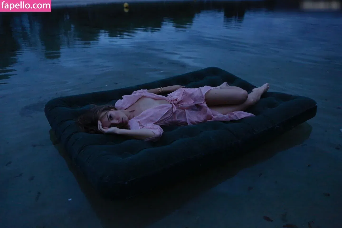 Élodie Fontan Onlyfans Photo Gallery 