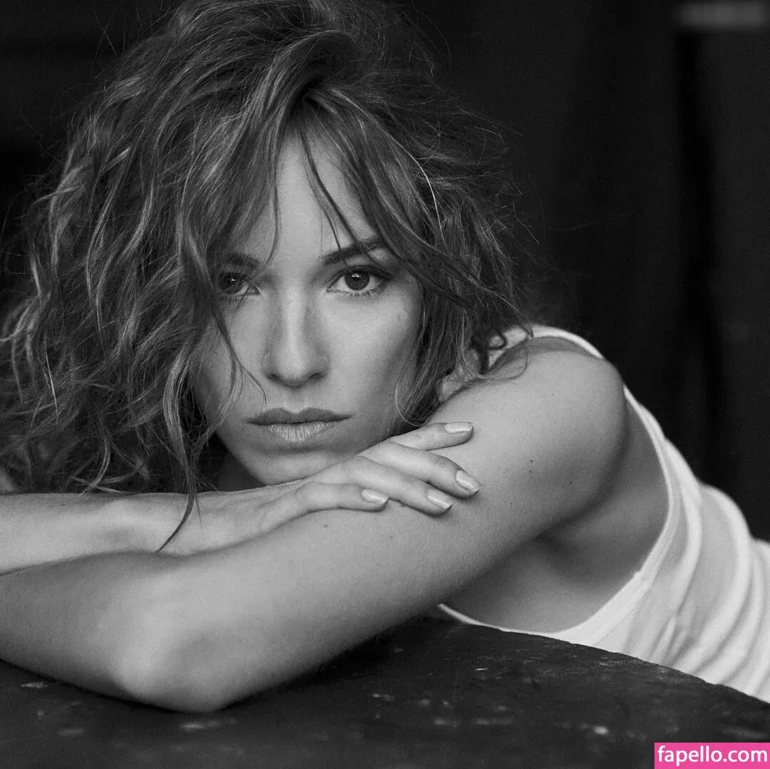 Élodie Fontan Onlyfans Photo Gallery 