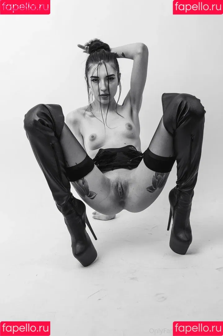 La Rocksy Onlyfans Photo Gallery 
