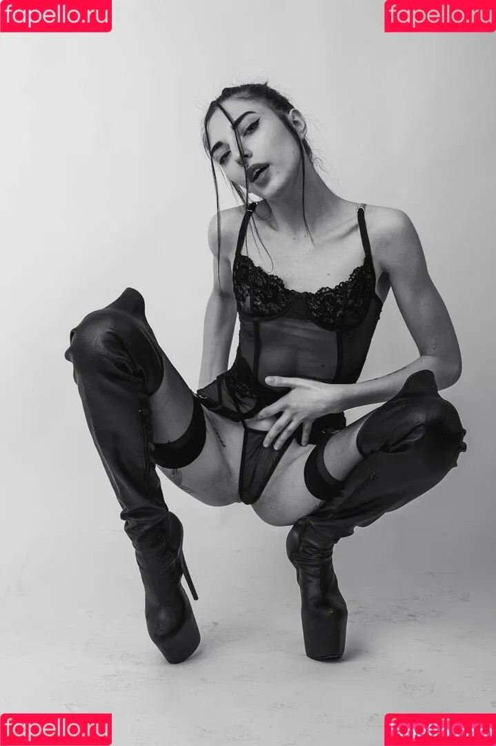 La Rocksy Onlyfans Photo Gallery 
