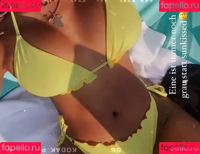 Alicia Awa Onlyfans Photo Gallery 