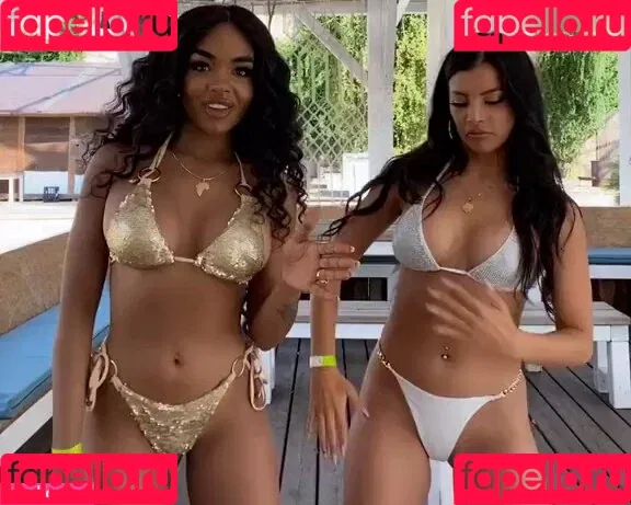 Alicia Awa Onlyfans Photo Gallery 
