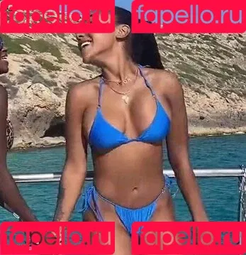 Alicia Awa Onlyfans Photo Gallery 