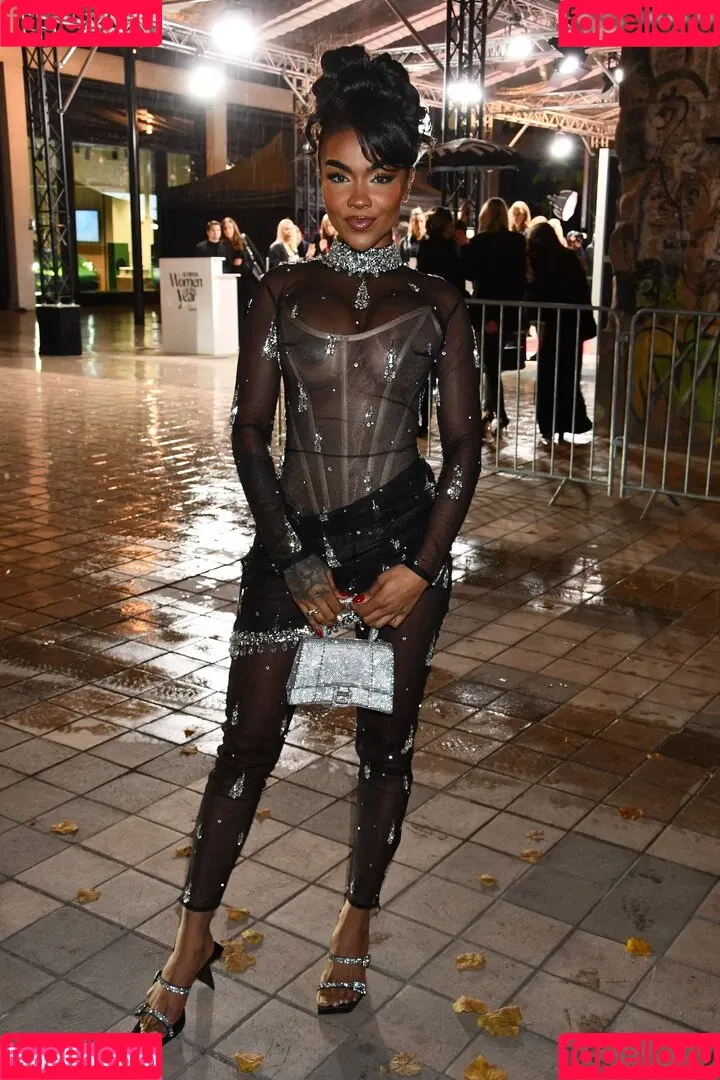 Alicia Awa Onlyfans Photo Gallery 