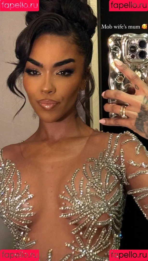 Alicia Awa Onlyfans Photo Gallery 
