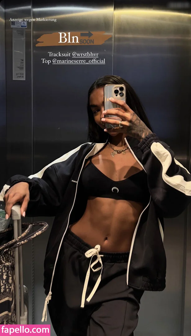 Alicia Awa Onlyfans Photo Gallery 