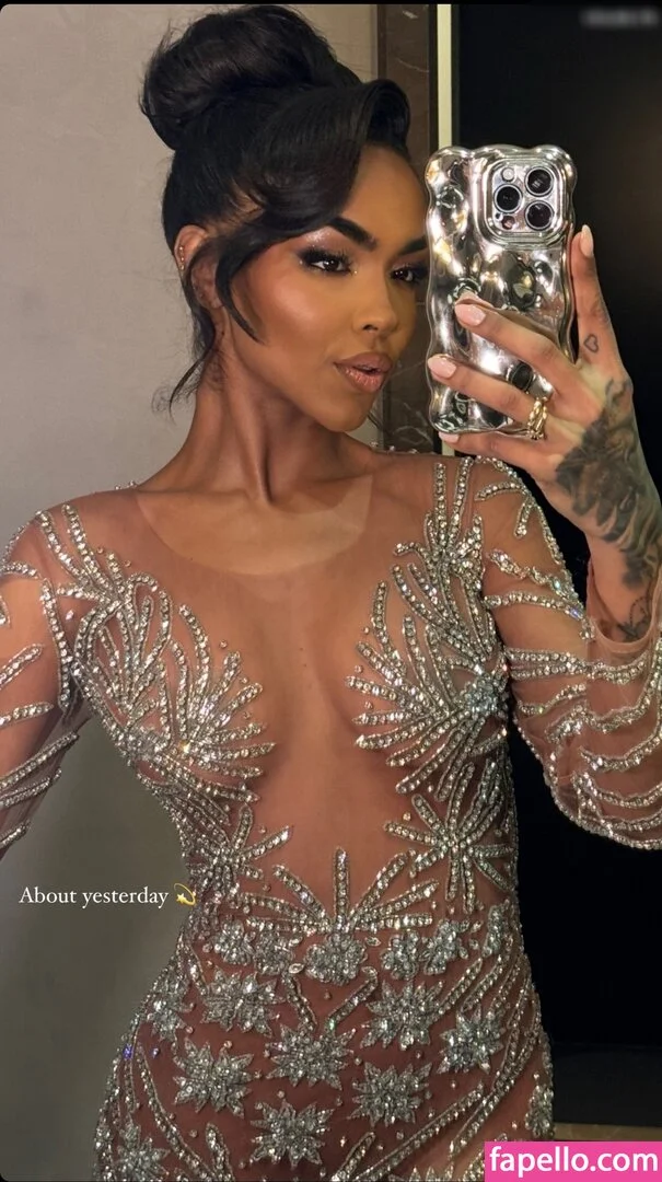 Alicia Awa Onlyfans Photo Gallery 