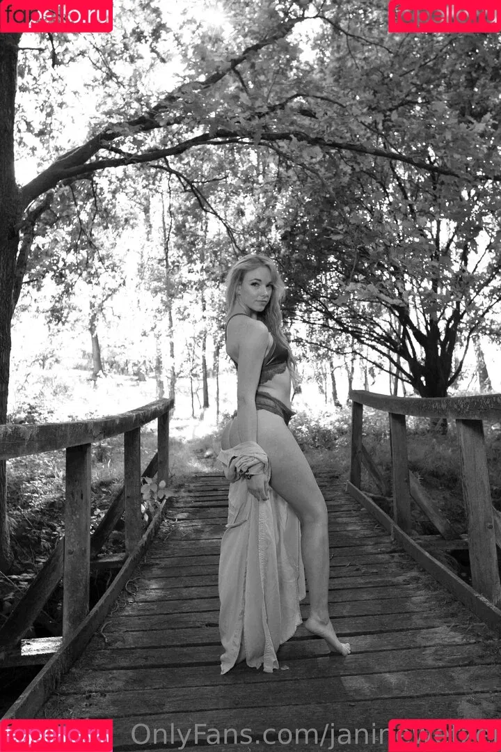 Janine Wetzel Onlyfans Photo Gallery 