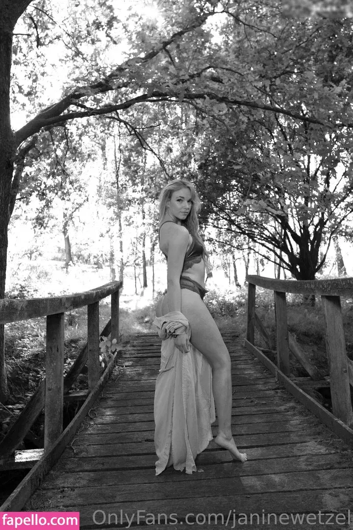 Janine Wetzel Onlyfans Photo Gallery 