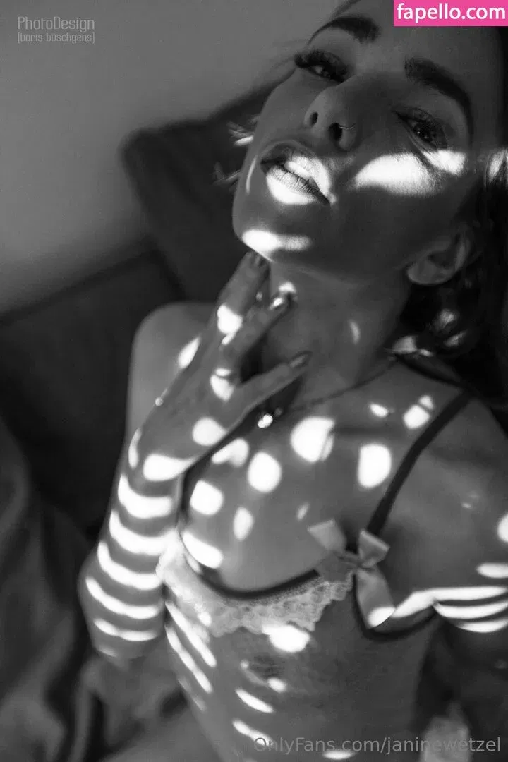 Janine Wetzel Onlyfans Photo Gallery 