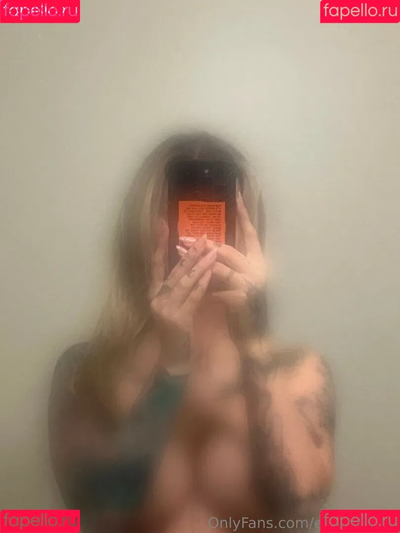 essieofficial Onlyfans Photo Gallery 