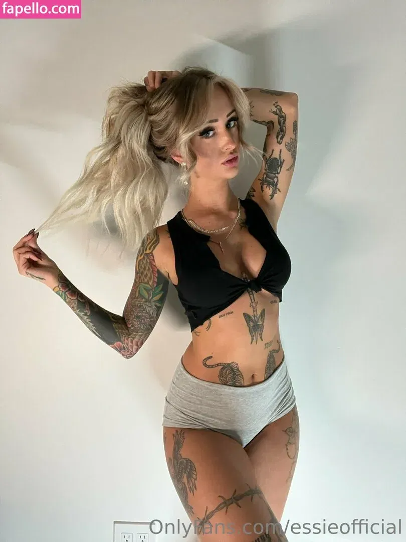 essieofficial Onlyfans Photo Gallery 