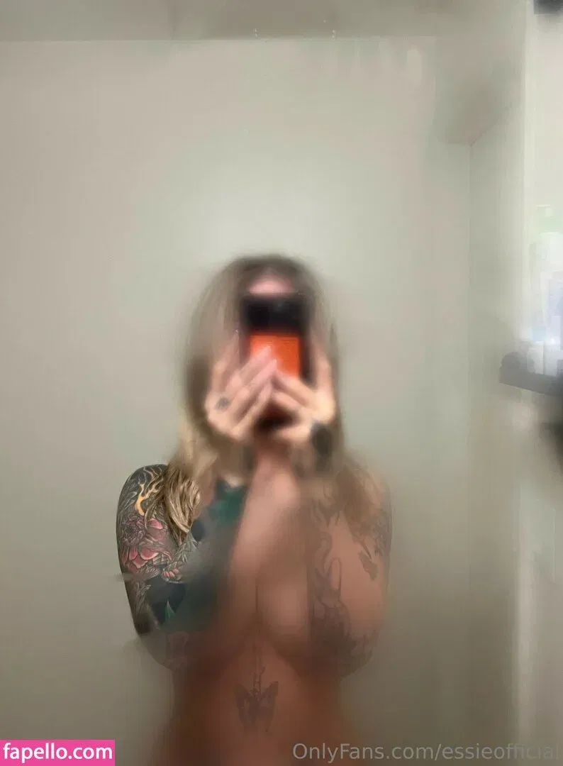 essieofficial Onlyfans Photo Gallery 