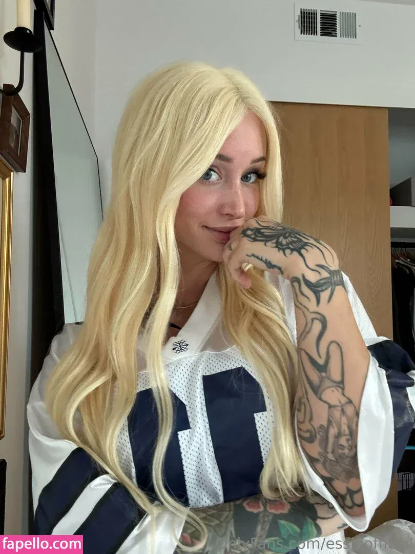 essieofficial Onlyfans Photo Gallery 