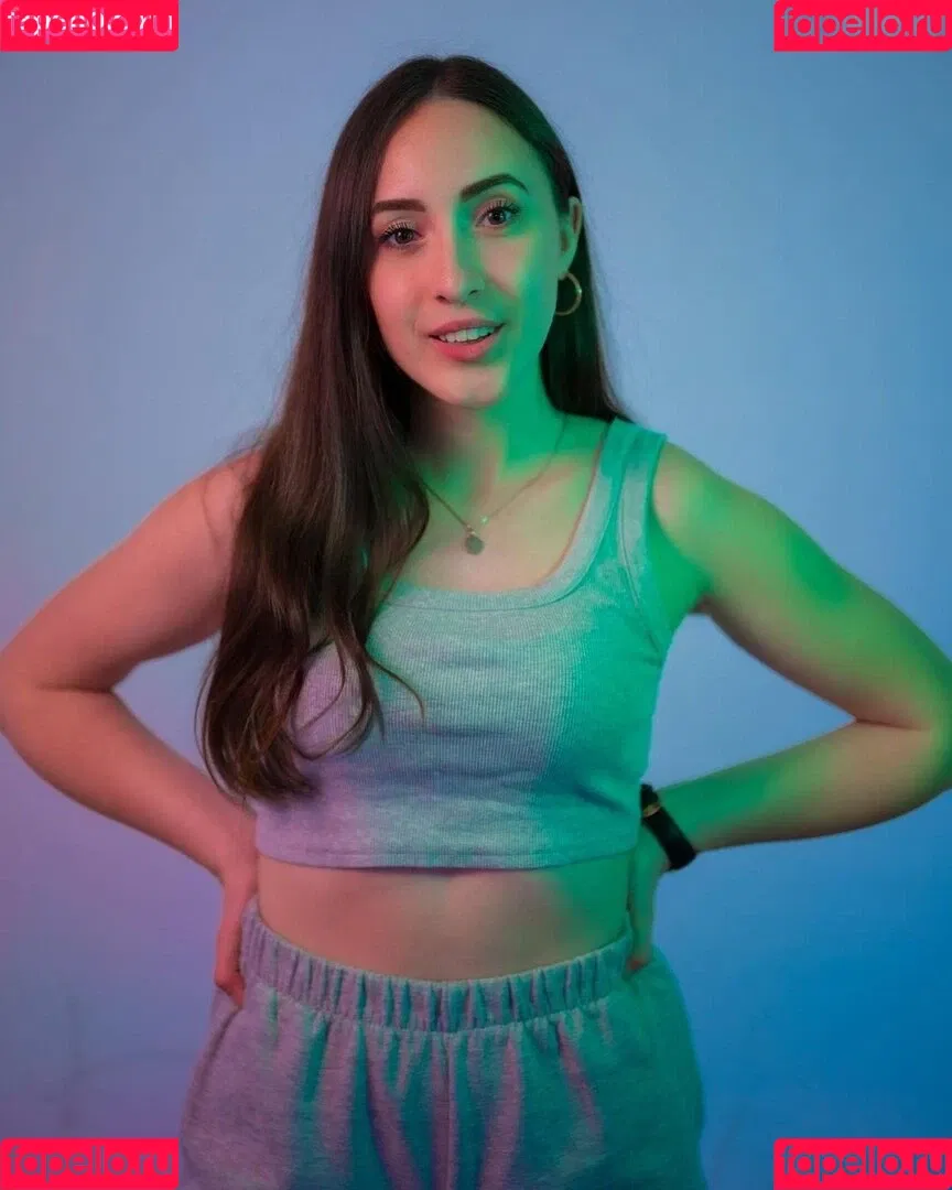 Juliabellax Onlyfans Photo Gallery 