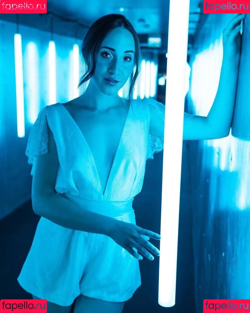 Juliabellax Onlyfans Photo Gallery 