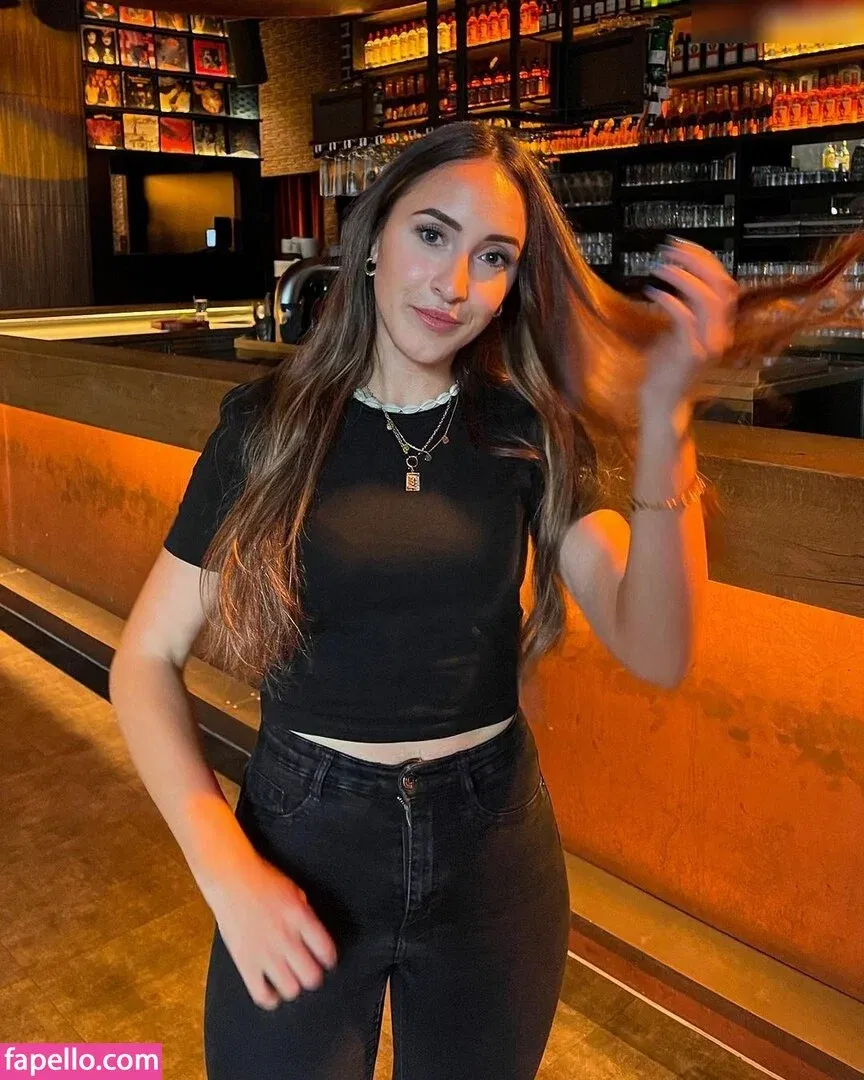 Juliabellax Onlyfans Photo Gallery 